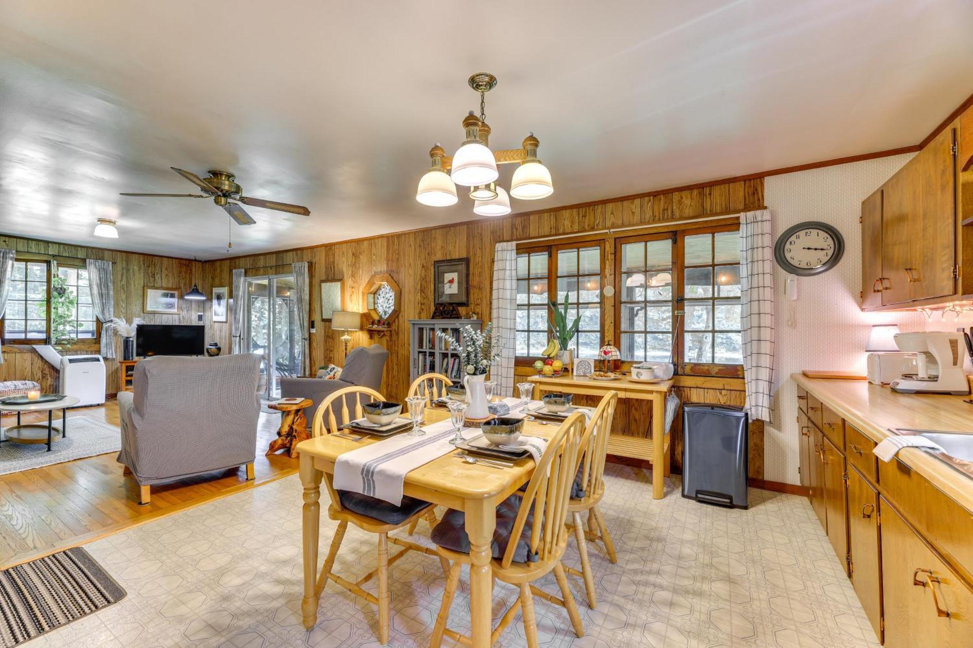 Charming Parsons Cabin With Grill On The Cheat River エクステリア 写真